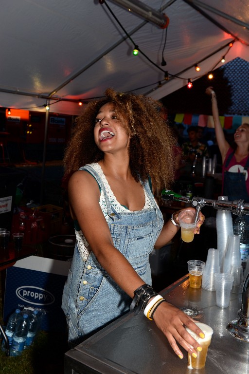 ../Images/Loungefest 2015 0815.jpg